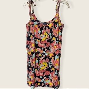 𝅺MODCLOTH Black Floral Tie-Strap Dress